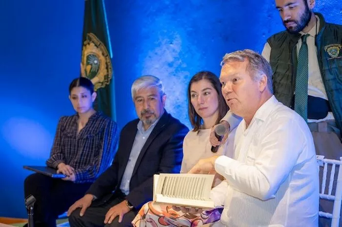 UAEMéx presenta obra sobre tributos indígenas en el siglo XVI