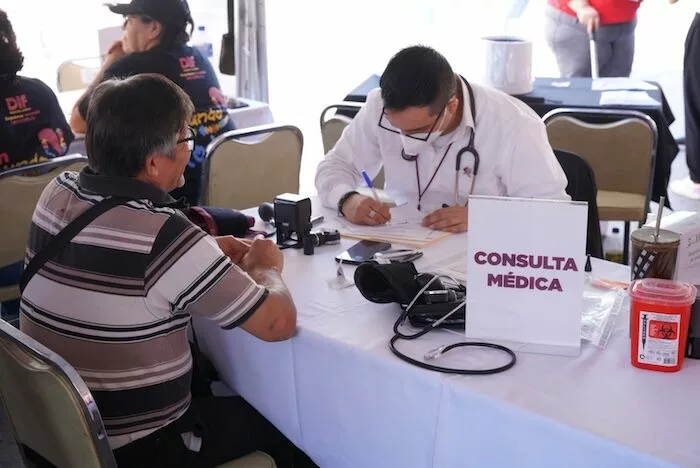 Programa “Presidencia Cerquita de Ti” beneficia a la familia Neolaredense