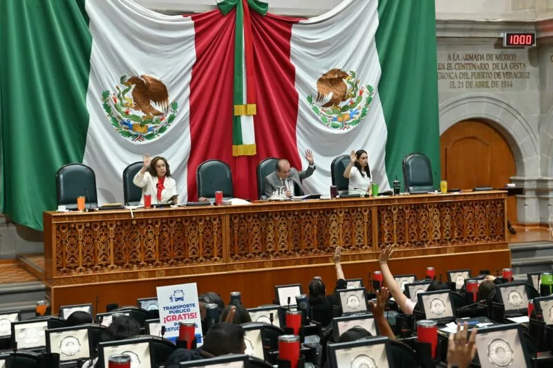 Aprueba Congreso certificación para mandos policiacos municipales