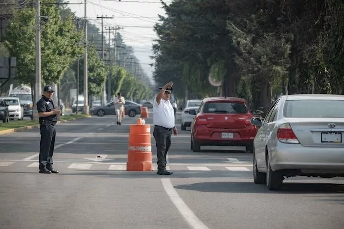 Carril de contraflujo en Paseo Colón: una iniciativa para llegar a tiempo