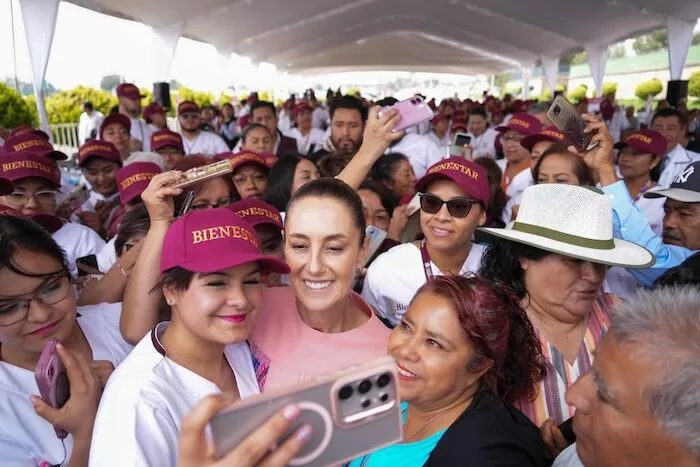 Claudia Sheinbaum inicia en Edomex gira nacional de década a la salud