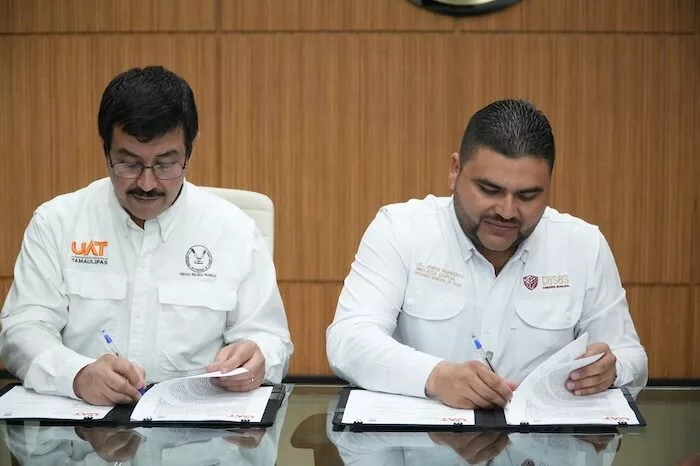 La UAT y Ayuntamiento de Casas fortalecen colaboración institucional