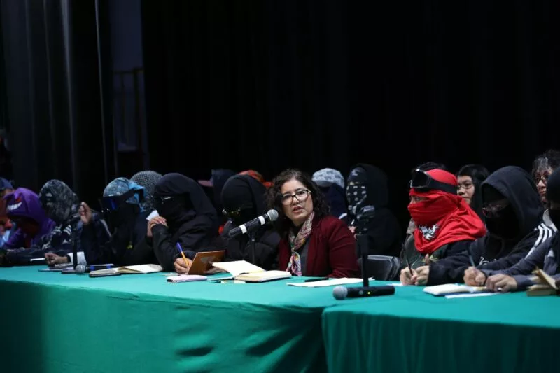 Diálogo abierto y directo: se lleva a cabo la Primera Mesa de Trabajo entre la Rectora de la UAEMéx y el Enjambre Estudiantil Unificado