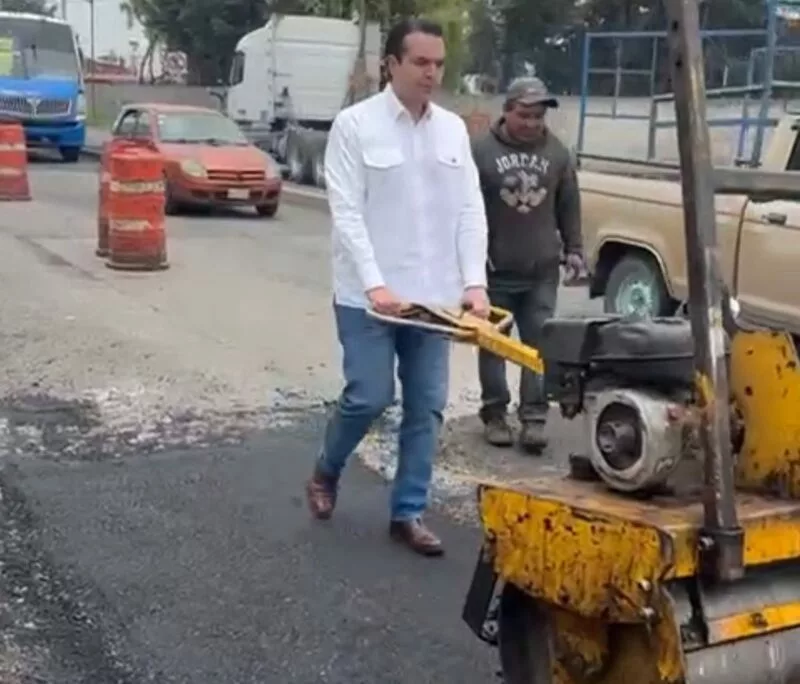 Inició  Programa de Bacheo en Coordinación con el Gobierno del Estado de México y a gestión del Dip. Kalid Mohamed