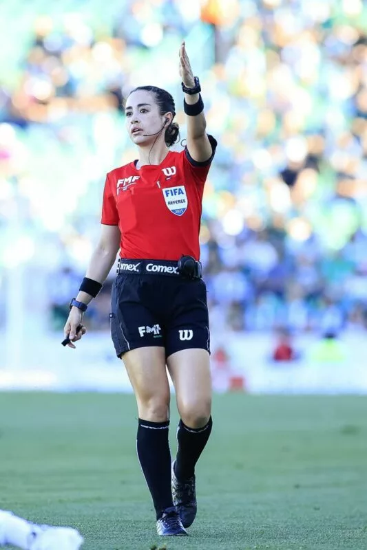 La FMF condena amenazas e intimidaciones en contra de la árbitra Katia Itzel García