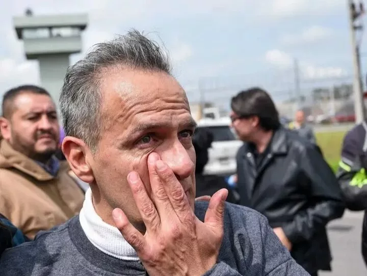 Israel Vallarta Sale del Penal tras Casi 20 Años de Encarcelamiento Sin Sentencia