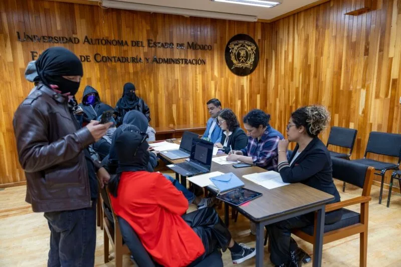 Escuchar, dialogar y transformar: UAEMéx avanza en el diálogo con las asambleas de Artes, Contaduría y Arquitectura