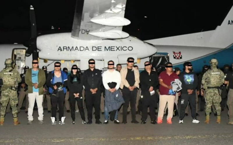 Autoridades federales desarticulan célula dedicada al tráfico de armas