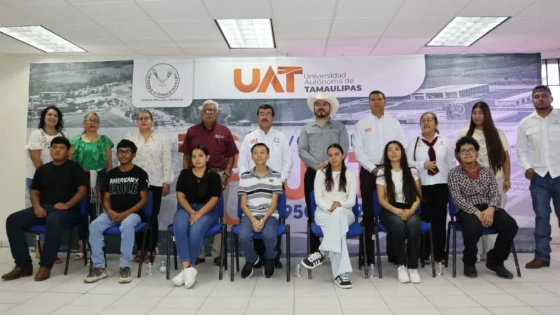 Extiende la UAT a más municipios sus servicios educativos en línea