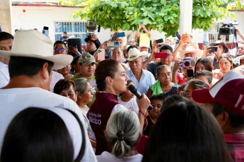 Presidenta Claudia Sheinbaum continua en Territorio atendiendo zonas afectadas por lluvias