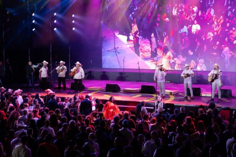 Con el Fandango Monumental arranca la programación artística del 53FIC