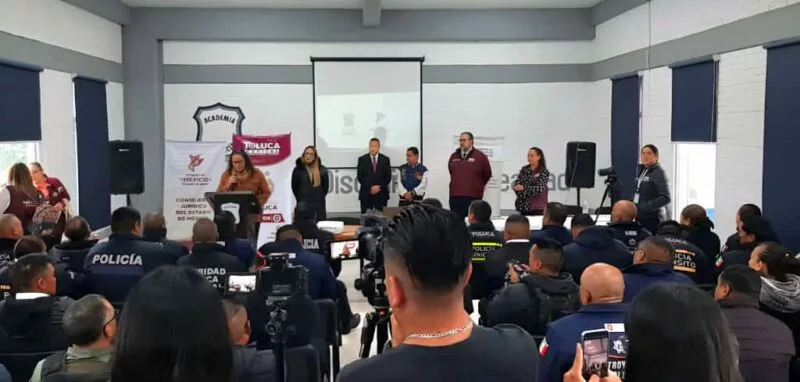 Continúa capacitación a elementos de Seguridad de Toluca en materia de Derechos Humanos