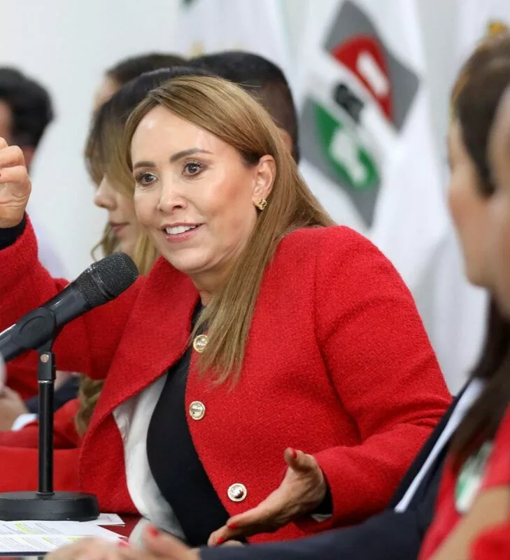 Están en quiebra los municipios por un régimen que no sabe gobernar: Cristina Ruiz