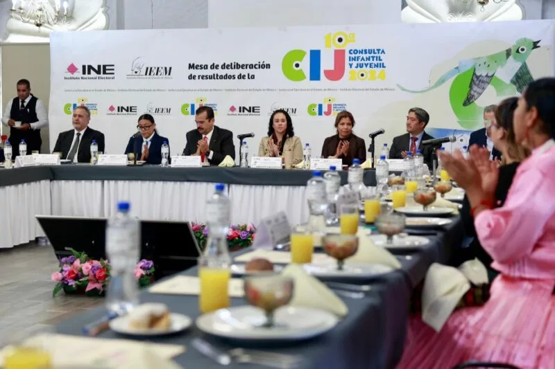 Las infancias y las juventudes pueden construir una democracia más equitativa y participativa