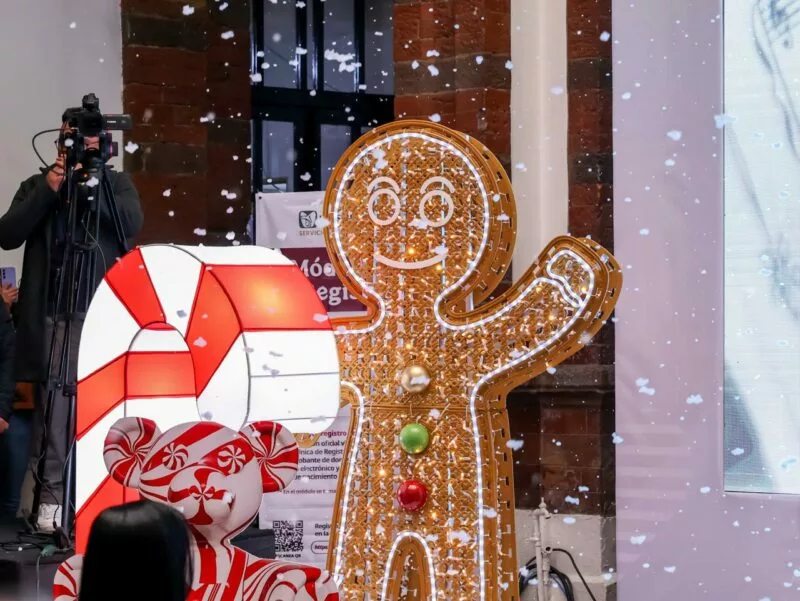Llega la Navidad a Toluca, Ricardo Moreno viste al municipio de caramelo, magia y alegría