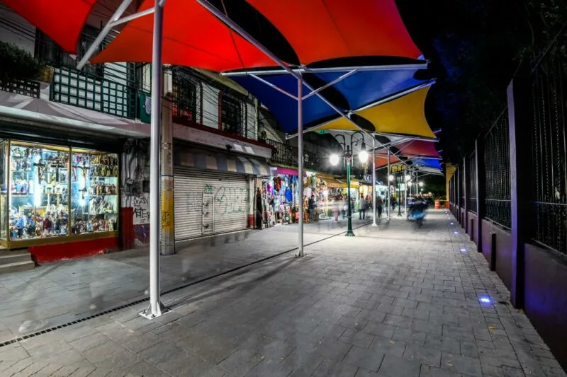 Gobierno de Delfina Gómez ilumina y recupera espacios públicos para que las mexiquenses caminen seguras