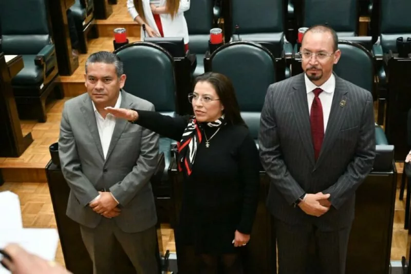 Rindió protesta ante la Legislatura nueva jueza del PJEdomex 