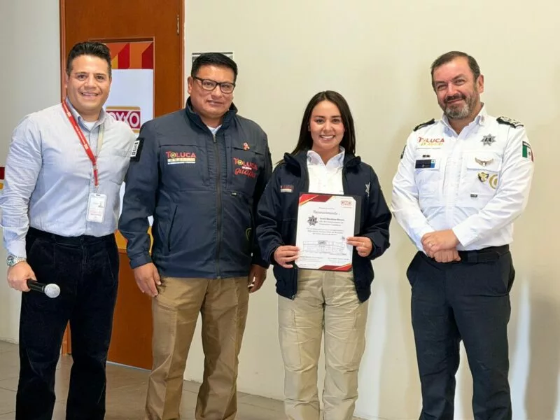 Reconoce Cadena Comercial  a elementos de Prevención Comunitaria en Toluca por colaboración en seguridad