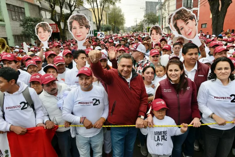 Ricardo Moreno encabeza megamarcha por la Paz, la Democracia y la Transformación en Toluca