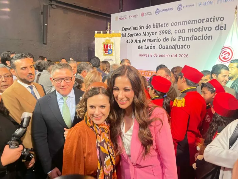 Develan billete de lotería para conmemorar 450 años de la Fundación de León, Guanajuato