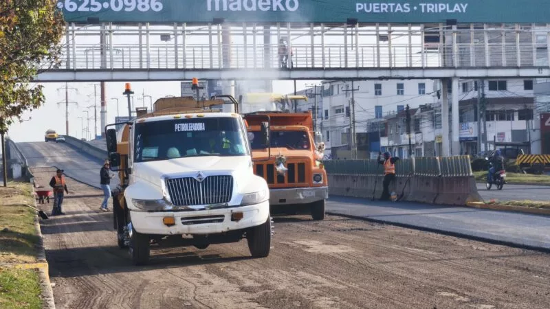 Cumple Ricardo Moreno con reconstrucción de calle Agustín Millán, en el tramo de San Pedro Totoltepec a Boulevard Aeropuerto