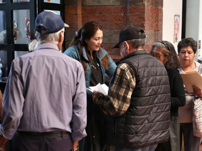 Facilita Ricardo Moreno la emisión ágil y rápida de constancias de vecindad en Toluca