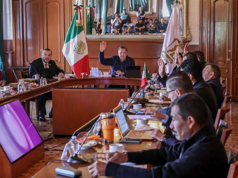 Aprueba Cabildo de Toluca Bando Municipal 2026