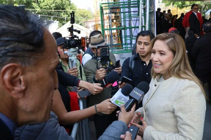 A Reciclar árboles de Navidad invita Ana Muñiz