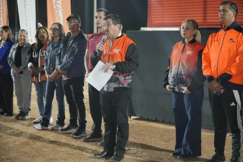 Inaugura rector Dámaso Anaya el Parque Universitario de Softbol de la UAT