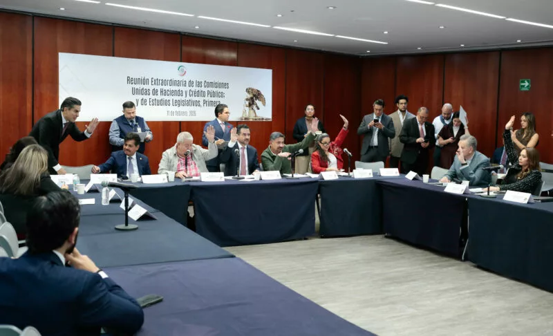 Aprueban en comisiones la emisión de tres monedas conmemorativas de la Copa Mundial de la FIFA 2026