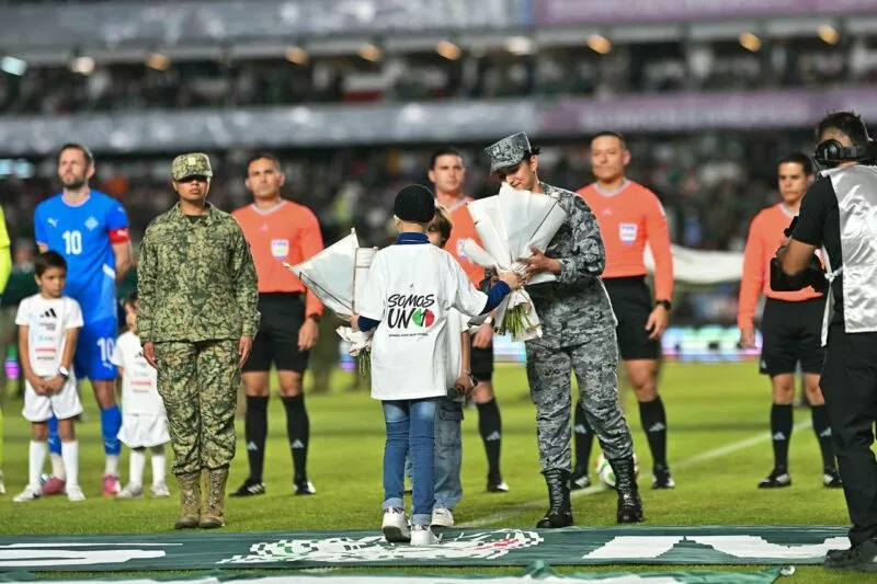 La FMF y la Selección Nacional Rinden Homenaje a las Fuerzas Armadas en Querétaro