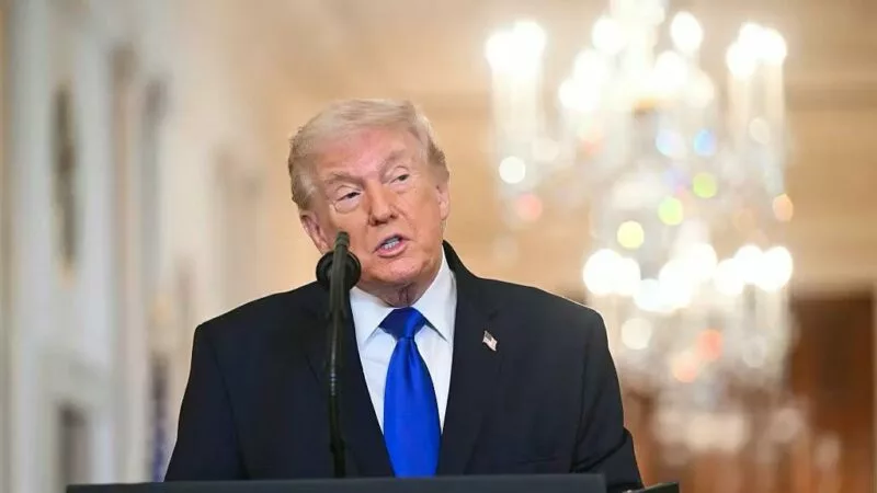 Trump Anuncia Destrucción de Buques Navales Iraníes