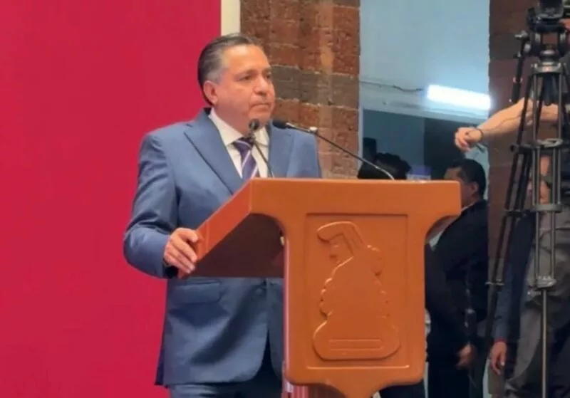 Gobierno de Toluca revisará problemática de pasos ferroviarios en la ciudad