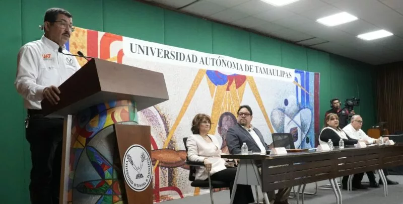 Resguarda la UAT su patrimonio documental y memoria histórica