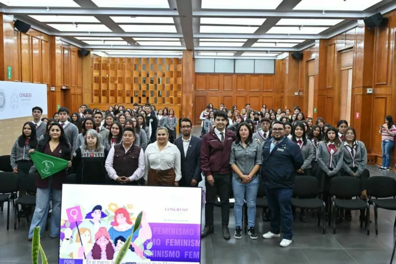 Feminismo, motor de cambios políticos y sociales: Navarro Hernández