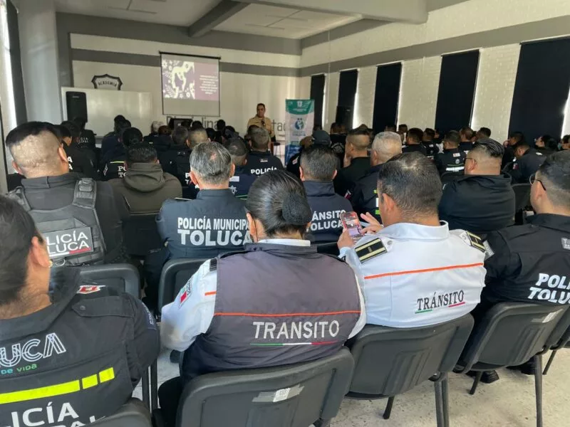 Continúa en Toluca jornada de capacitaciones para policías rumbo al 8M