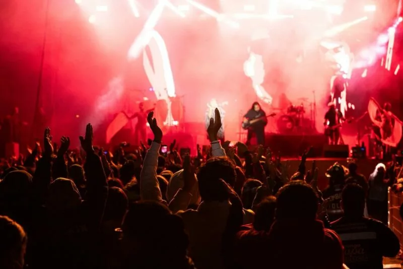 Suena el esqueleto de los toluqueños al ritmo de las Víctimas del Doctor Cerebro