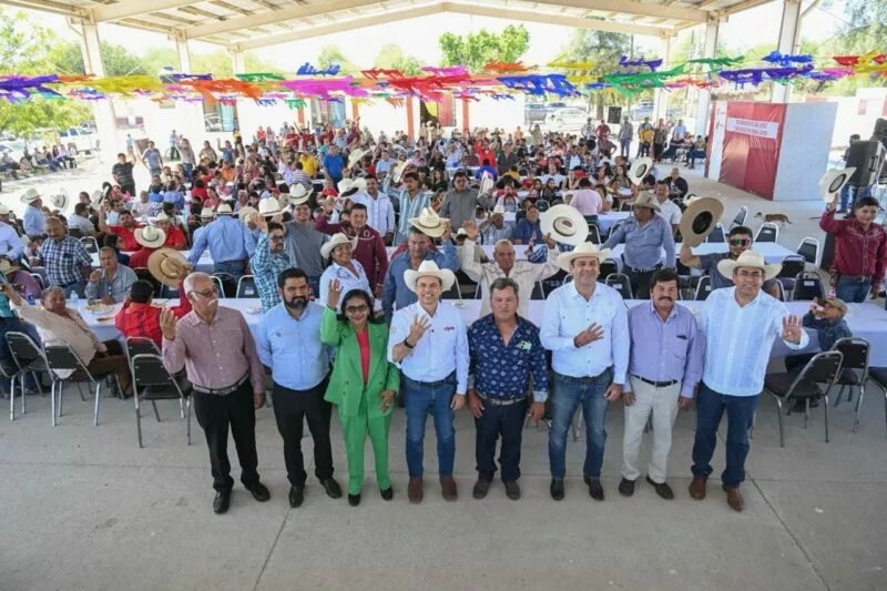 Celebra el alcalde Eduardo Gattás 101 aniversario de ejido Congregación Caballeros.