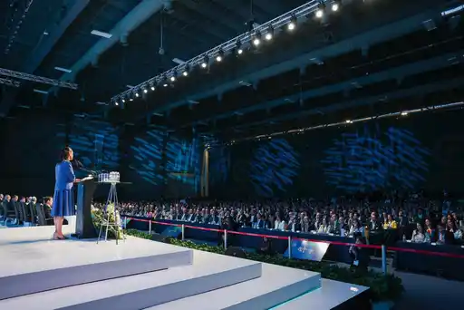 Claudia Sheinbaum se reúne con industriales de Nuevo León 