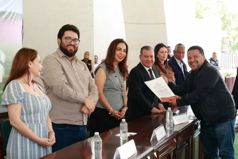 Certeza jurídica a 422 familias mexiquenses con la Jornada de Usucapión Social Itinerante