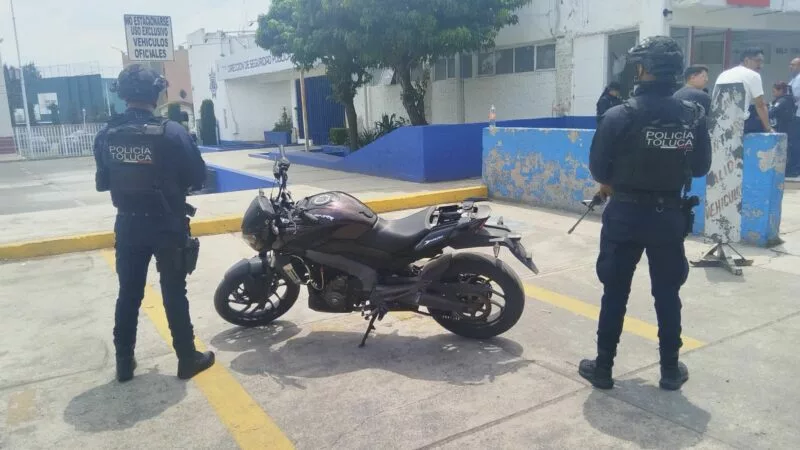 Caen dos presuntos “motorratones” en Toluca
