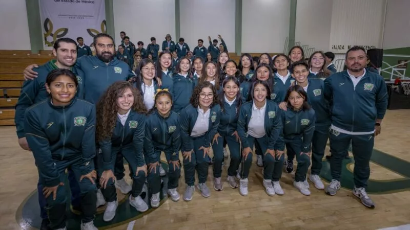 Abanderó UAEMéx a 420 atletas rumbo a los Campeonatos Nacionales Universitarios ANUIES 2026