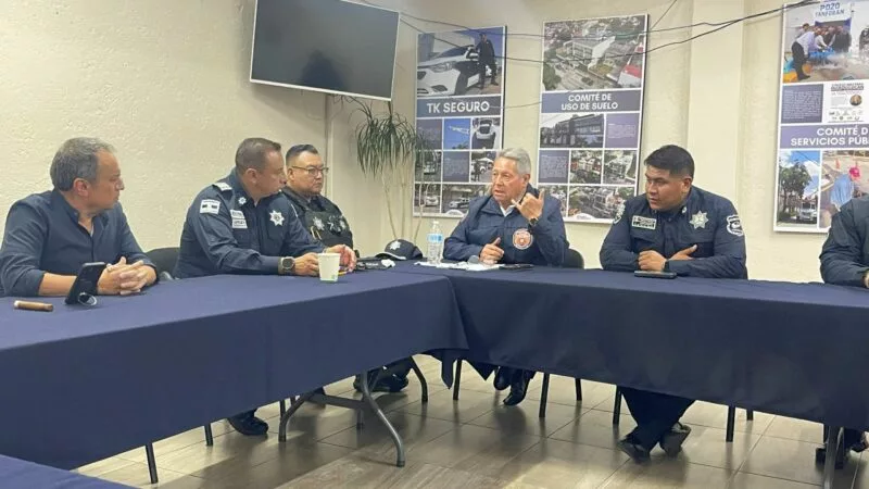 Colonos de Tecamachalco y autoridades refuerzan coordinación para fortalecer la seguridad en la zona