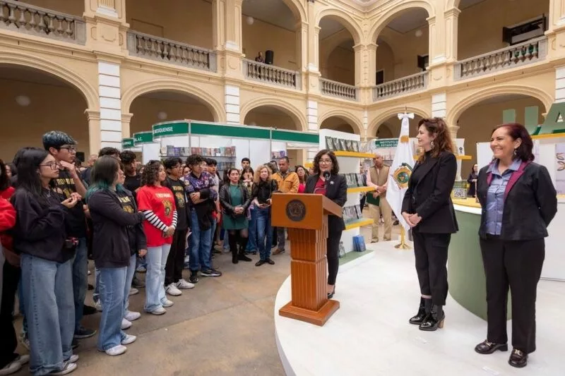 Lectura, eje de la Transformación Universitaria: realiza UAEMéx primera edición de la Feria Universitaria del Libro