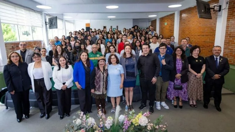 Historias y música inspiran a juventudes universitarias en Atlacomulco