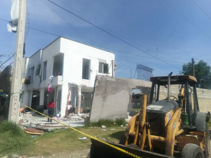 Mantiene Gobierno de Toluca apoyo a familias afectadas por explosión en Capultitlán