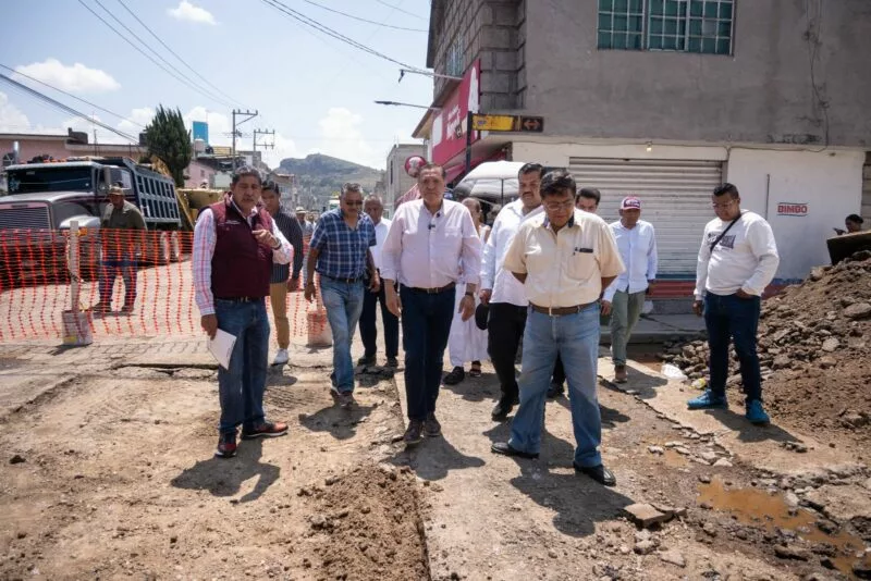 Supervisa Ricardo Moreno rehabilitación de la Avenida del Trabajo olvidada por más de 30 años