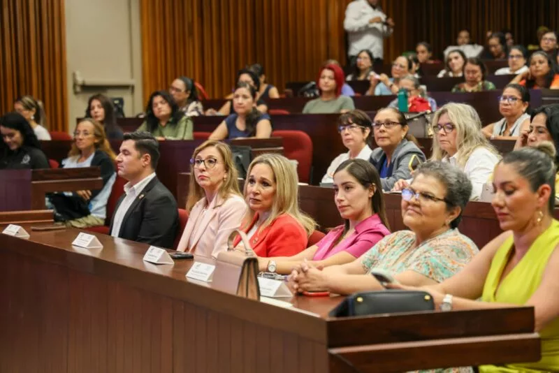 Impulsa la UAT talleres de motivación y liderazgo para mujeres