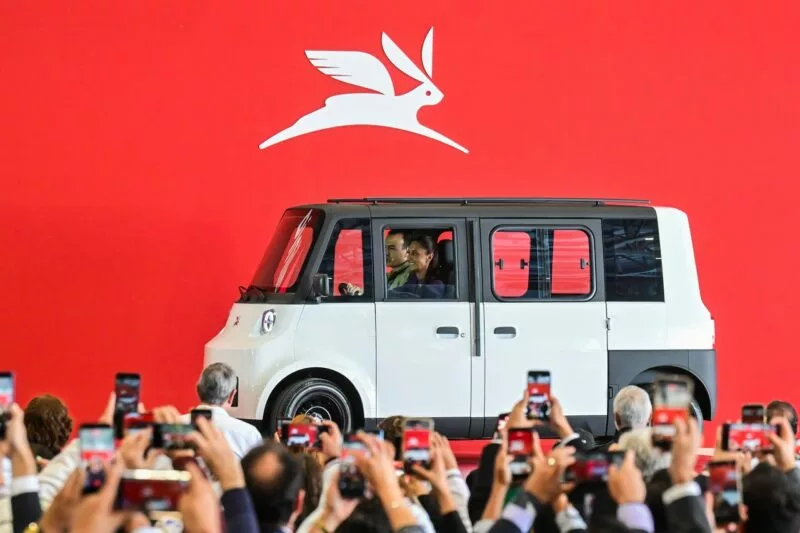 Acompaña Gobernadora Delfina Gómez a Presidenta Claudia Sheinbaum en lanzamiento de “Olinia” primer auto eléctrico mexicano desde el EdoMéx