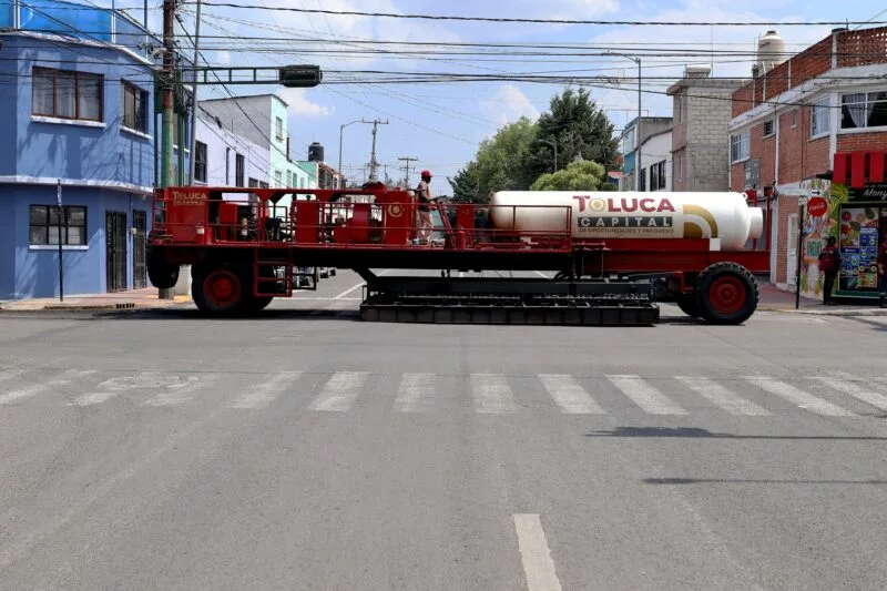 Rescata Ricardo Moreno calles y vialidades con el “Diablo Dragón”